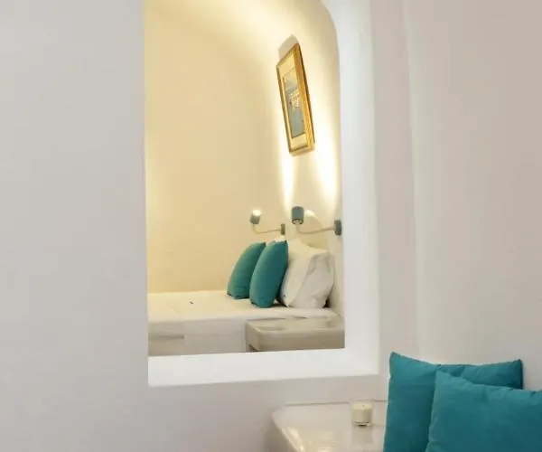 Church And Cave - Santorini Private Residences Tatil Evi Mesaria