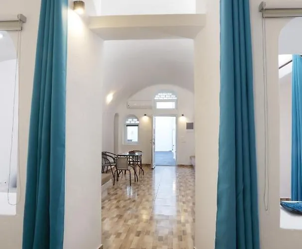 Feriehus Church And Cave - Santorini Private Residences *