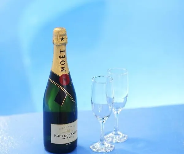 Feriehus Church And Cave - Santorini Private Residences