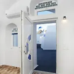 Dom wakacyjny Church And Cave - Santorini Private Residences Mesaria