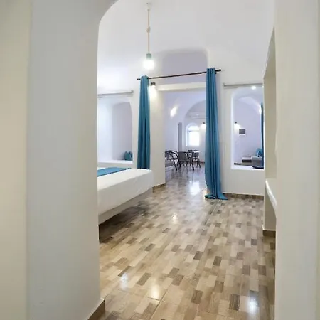 Church And Cave - Santorini Private Residences * メッサリア