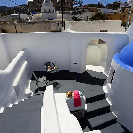 Church And Cave - Santorini Private Residences * Mesariá