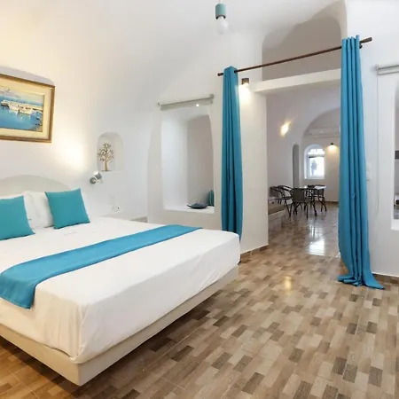 Church And Cave - Santorini Private Residences Semesterbostad Mesaria