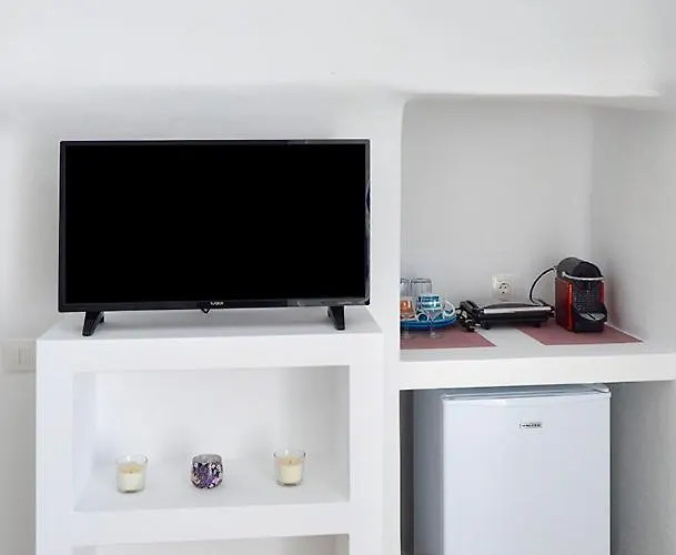 Church And Cave - Santorini Private Residences